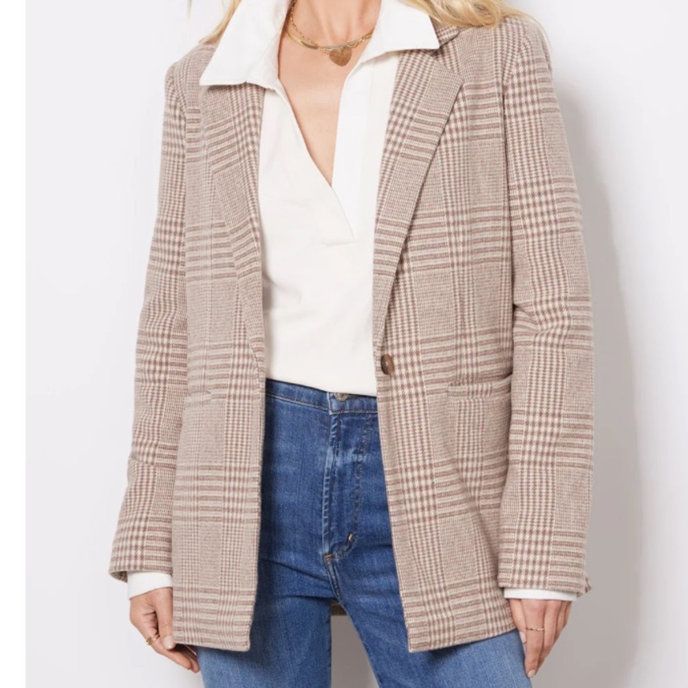 Evereve x Z Supply Anna Plaid Blazer.  Size XL. Milk shake.  NWOT.